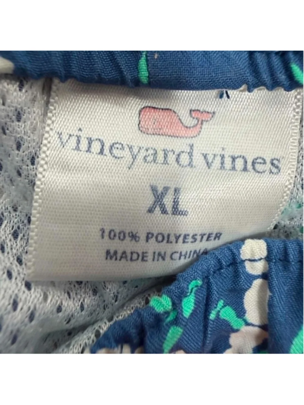 Vineyard Vines Swim Trunks Blue Fish Coral Print Beach Mesh Lined Men's Size XL